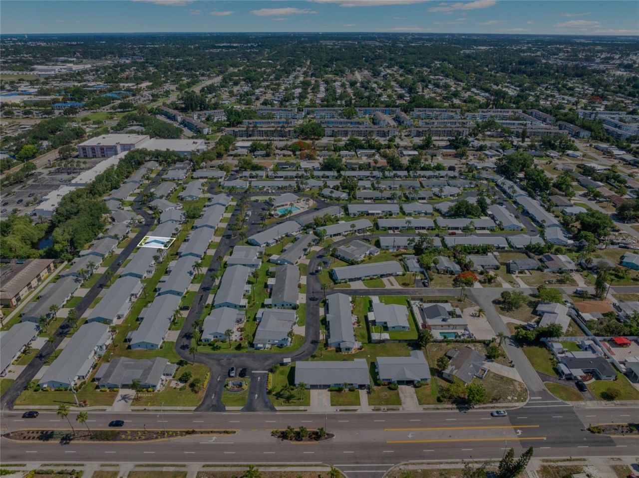 5996 Hibiscus Drive, Unit 6, Bradenton, FL 34207 Photo