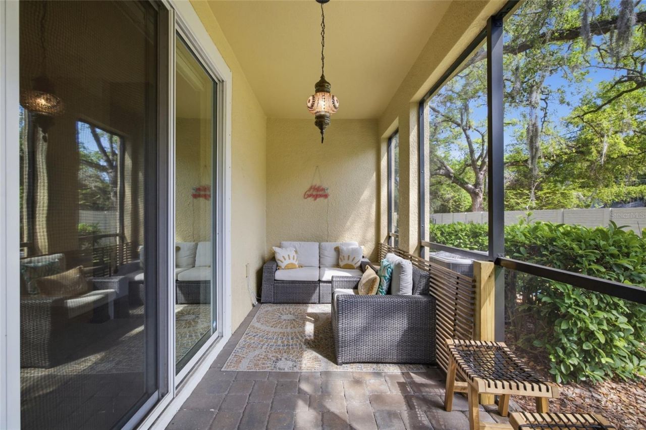 2013 Sunset Wind Loop, Oldsmar, FL 34677 Photo