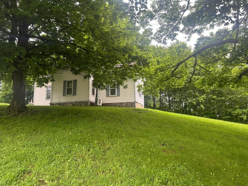 98 Prospect Street, Mechanicsburg, OH 43044 Photo 2