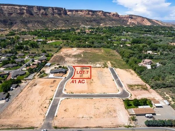 2068 Shamsi Drive , Grand Junction, CO 81507