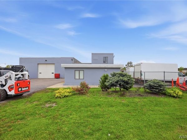510 Ellicott Road, Buffalo, NY 14227