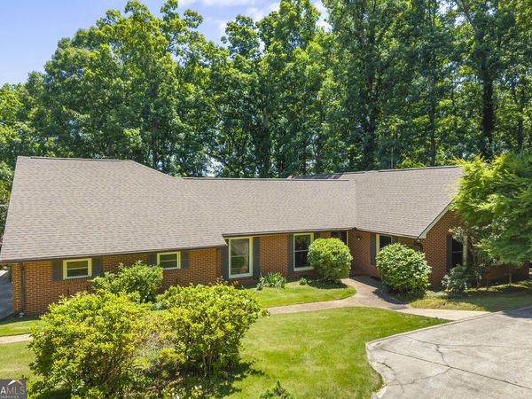 511 Rhodes Drive, Elberton, GA 30635