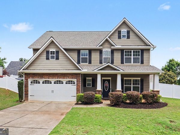 98 Village Park Drive, Newnan, GA 30265