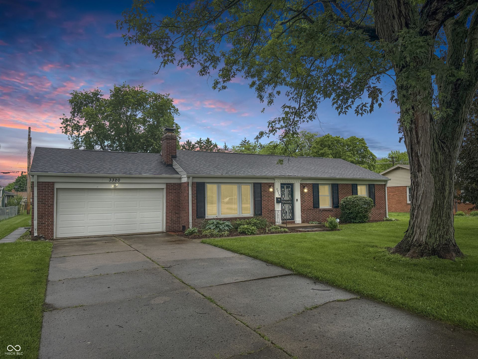 3320 Oakwood Drive, Anderson, IN 46011 Main Photo