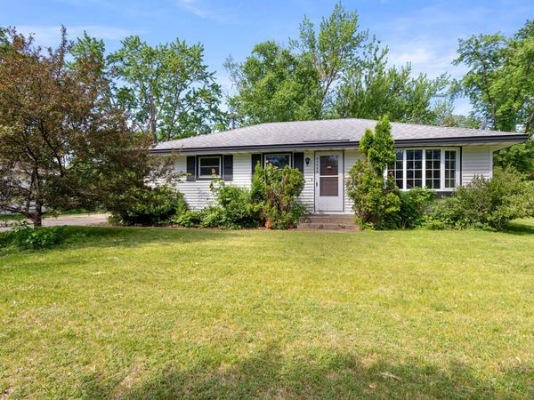 11516 Heather Street NW, Coon Rapids, MN 55433