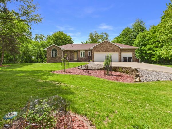 2950 241st Avenue NW, Saint Francis, MN 55070