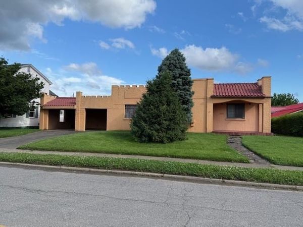 4027 Auburn Road, Huntington, WV 25704
