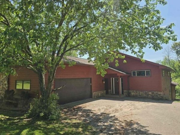 350 LAKE STREET, Scandinavia, WI 54977