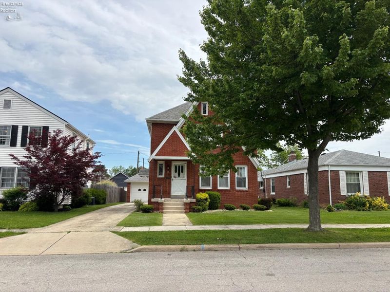 75 Gross, Tiffin, OH 44883 Photo 3