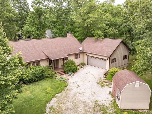 12749 Soaring Eagle Lane , Shipman, IL 62685