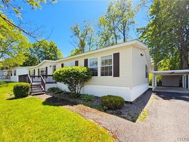 84 Millstream Court, Clark Mills, NY 13321