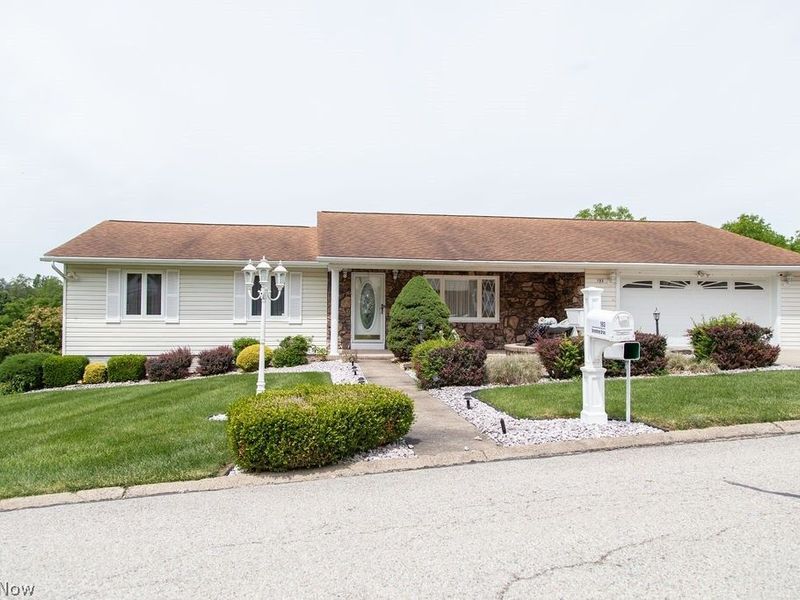 193 Greentree Drive, Saint Clairsville, OH 43950 Photo 1