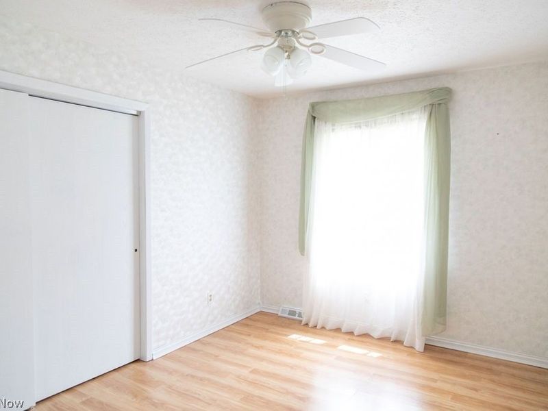 193 Greentree Drive, Saint Clairsville, OH 43950 Photo 14