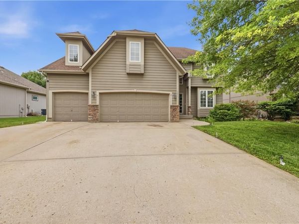 361 W Westhoff Place, Gardner, KS 66030