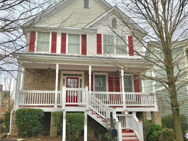 1678 CARR Circle NW, Atlanta, GA 30318