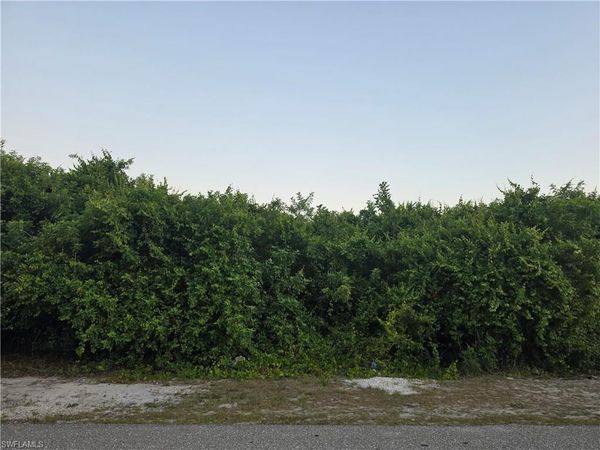 2615 5th ST SW, LEHIGH ACRES, FL 33976