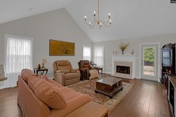 19 Godbold Court  photo 4