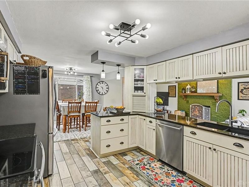 5061 Ashview Court, Huber Heights, OH 45424 Photo 13