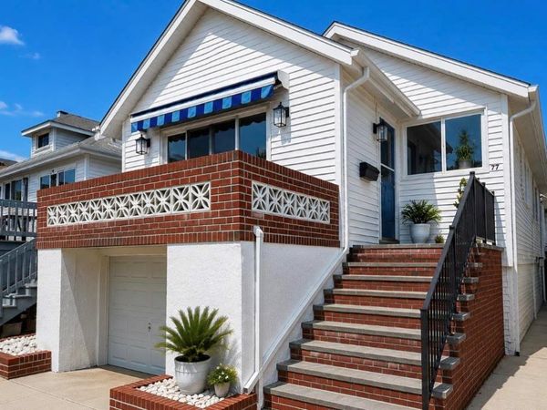 77 Connecticut Avenue , Long Beach, NY 11561