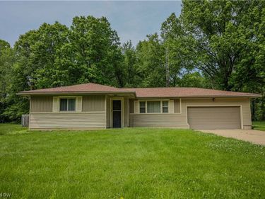 16011 Elbrook Street NE, Alliance, OH 44601