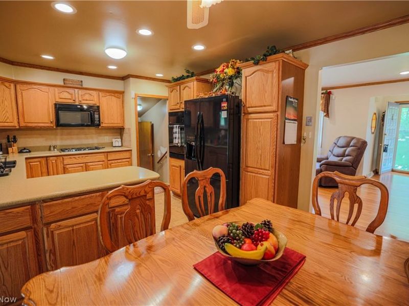16011 Elbrook Street NE, Alliance, OH 44601 Photo 23