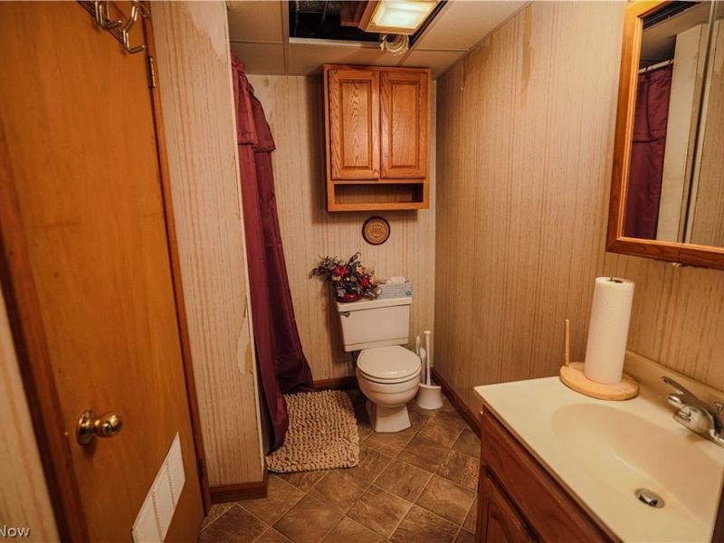 16011 Elbrook Street NE, Alliance, OH 44601 Photo 35