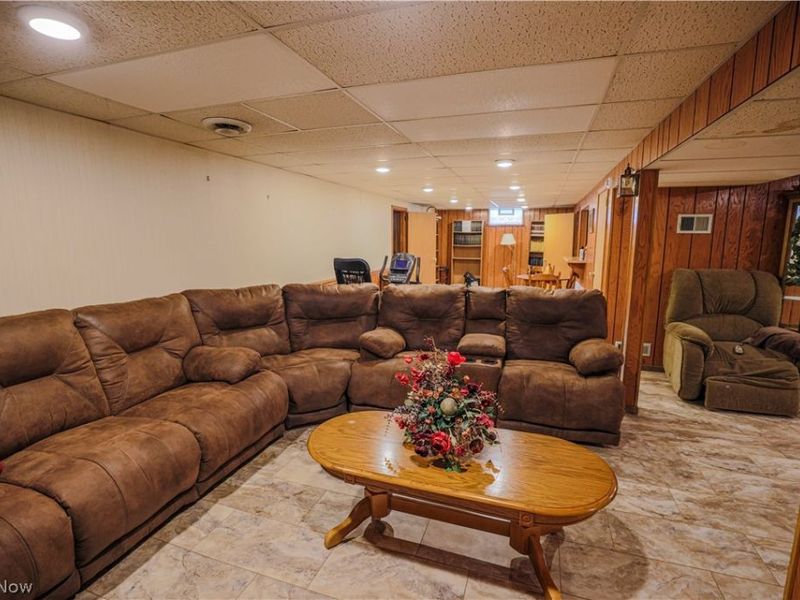 16011 Elbrook Street NE, Alliance, OH 44601 Photo 40
