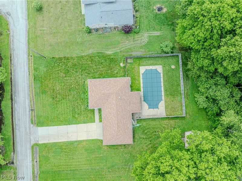 16011 Elbrook Street NE, Alliance, OH 44601 Photo 8