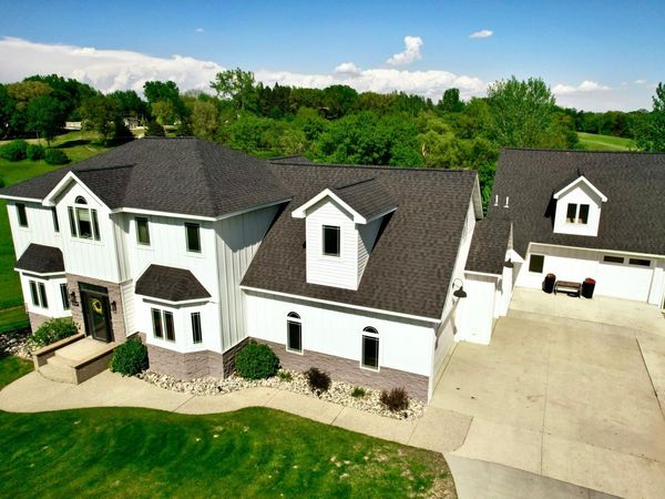1207 S Martin Street , Fergus Falls, MN 56537