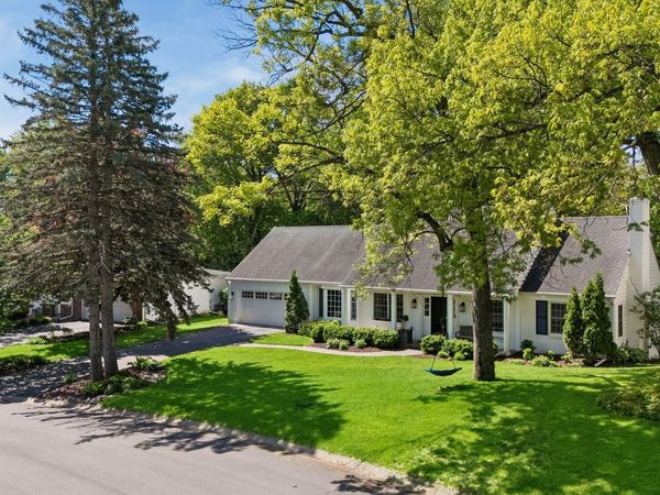 6533 Navaho Trail , Edina, MN 55439