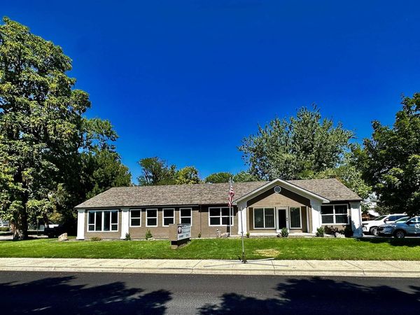 860 W Beacon St, Boise, ID 83706