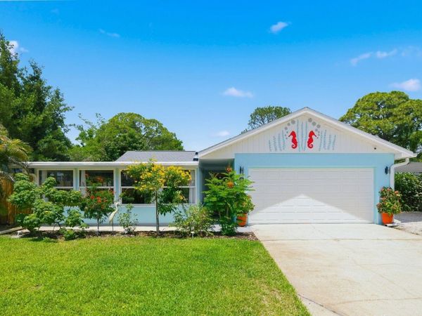 2221 CORONADA WAY S, ST PETERSBURG, FL 33712