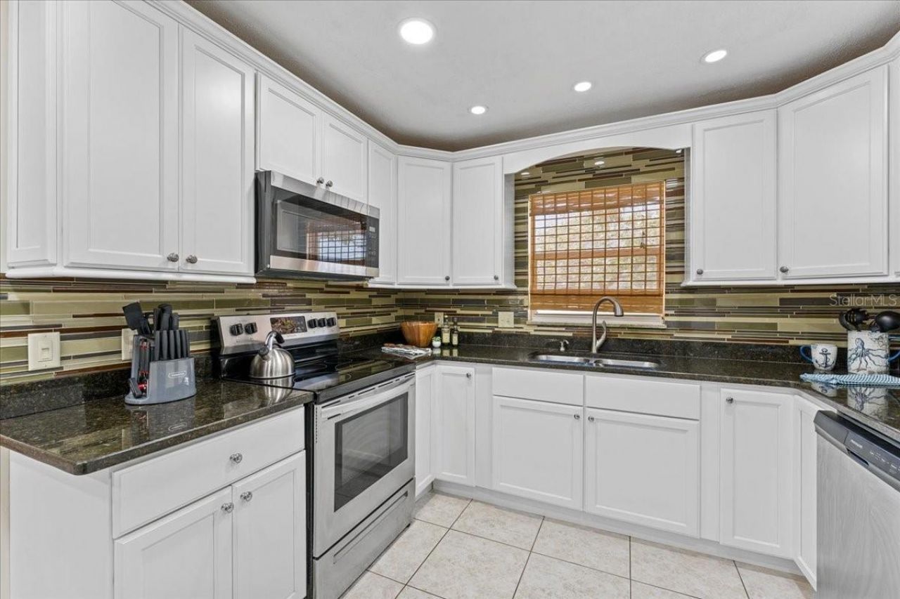 344 Crosswinds Drive, Palm Harbor, FL 34683 Photo