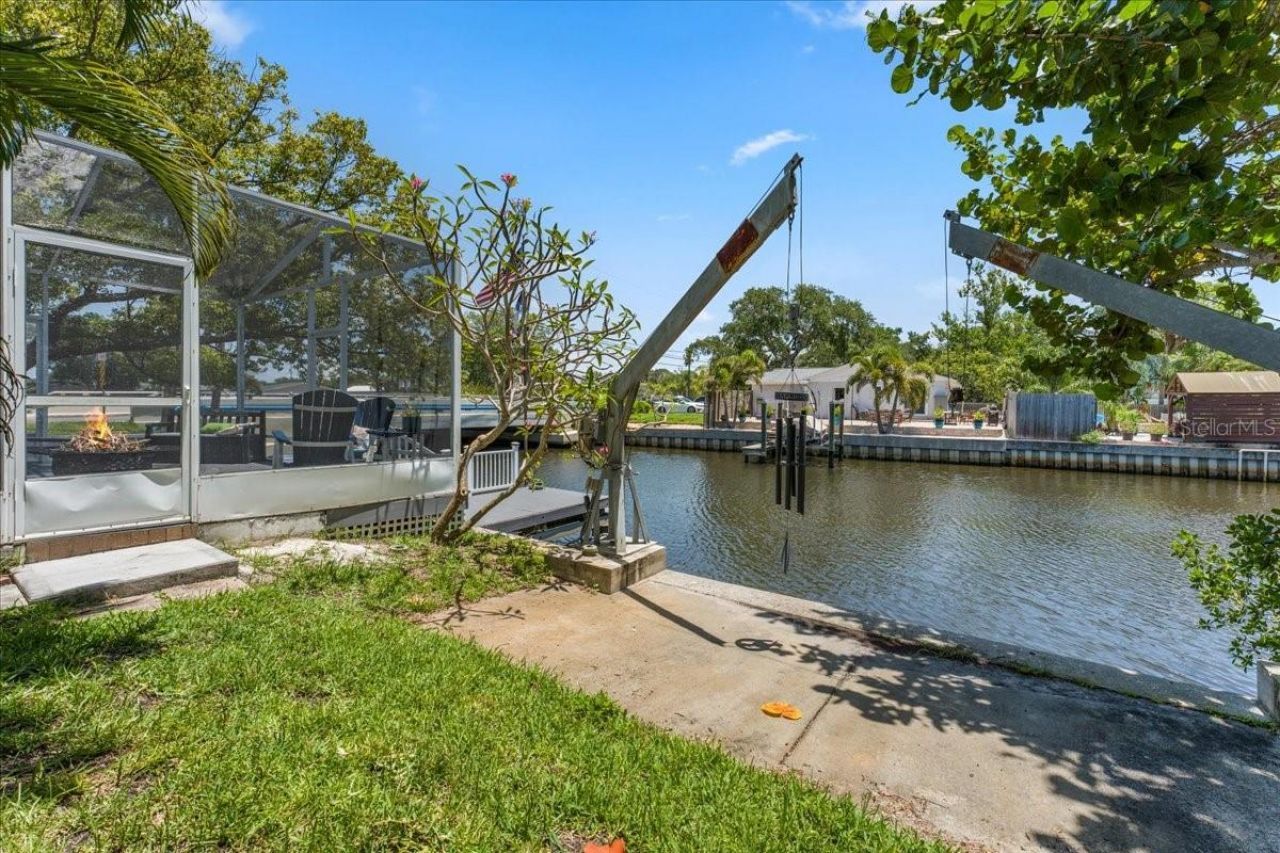 344 Crosswinds Drive, Palm Harbor, FL 34683 Photo