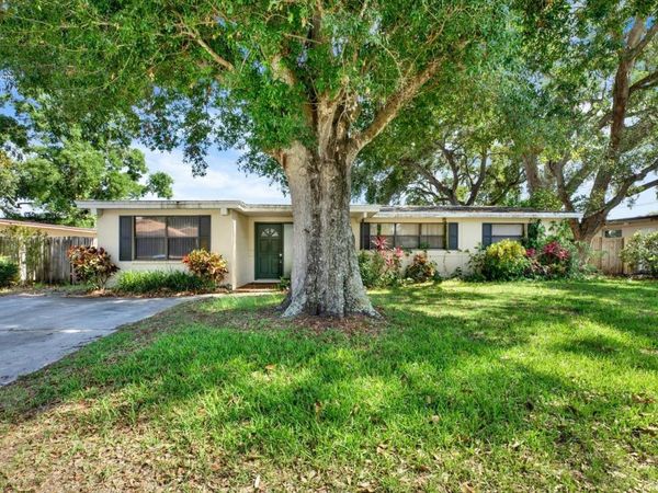 2215 CURTIS DRIVE S, CLEARWATER, FL 33764