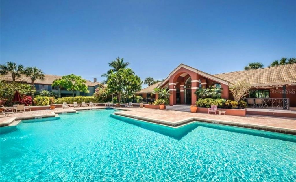 10263 Gandy Boulevard N, Unit 403, Saint Petersburg, FL 33702 Photo