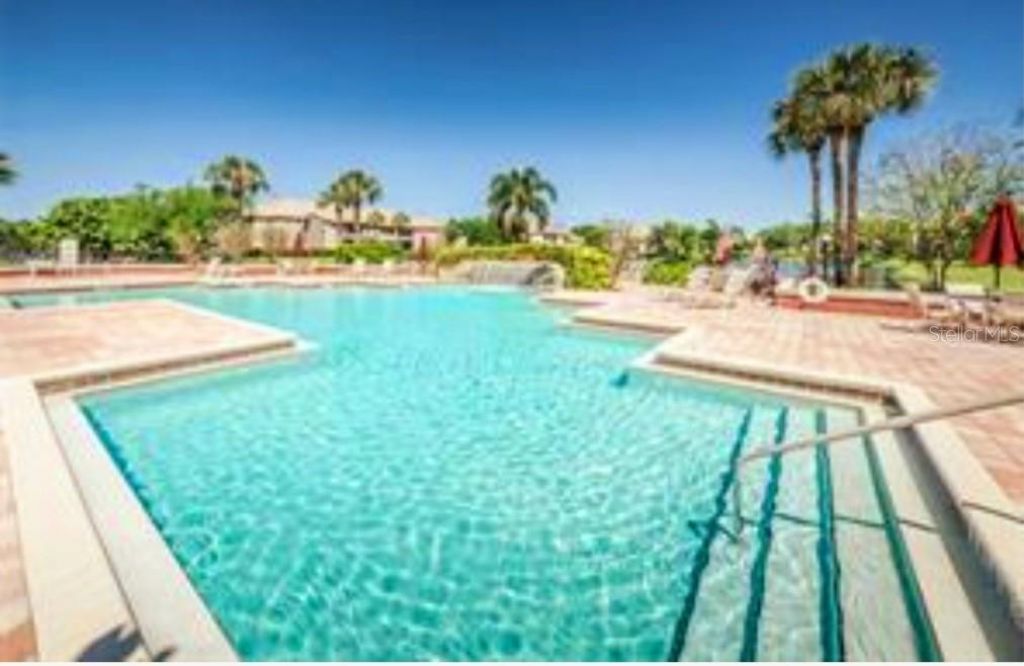 10263 Gandy Boulevard N, Unit 403, Saint Petersburg, FL 33702 Photo