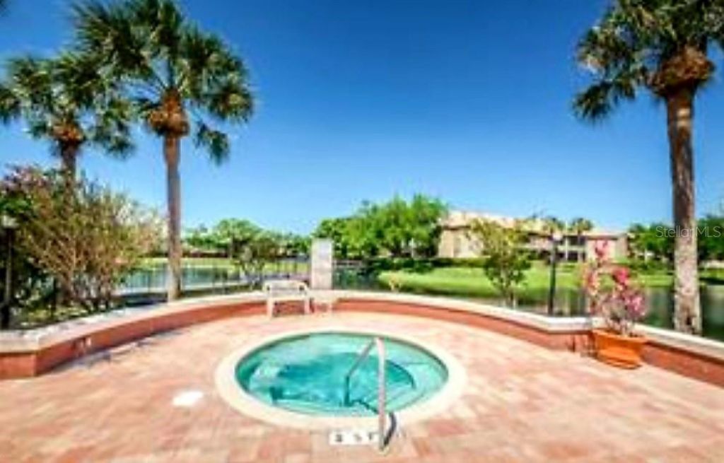 10263 Gandy Boulevard N, Unit 403, Saint Petersburg, FL 33702 Photo