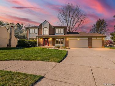 44468 Williams Drive , Novi, MI 48375