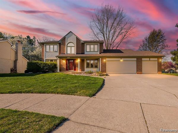 44468 Williams Drive , Novi, MI 48375