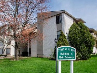 31993 W 12 Mile Road, Farmington Hills, MI 48334