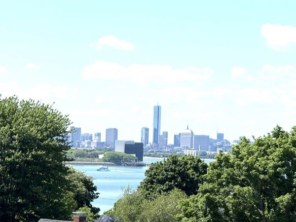 122 Parke Ave, Quincy, MA 02171