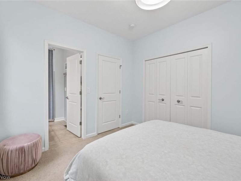 24144 Salzburg Circle, North Olmsted, OH 44070 Photo 27