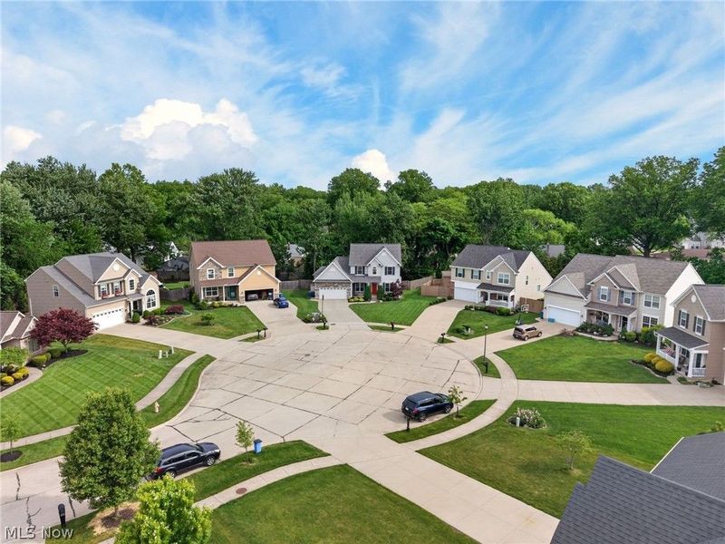 24144 Salzburg Circle, North Olmsted, OH 44070 Photo 7