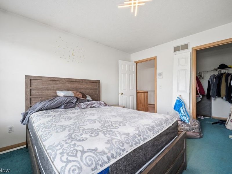7322 Lexington Avenue, Cleveland, OH 44103 Photo 21