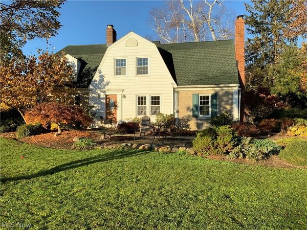 15450 Hemlock Point Road , Chagrin Falls, OH 44022