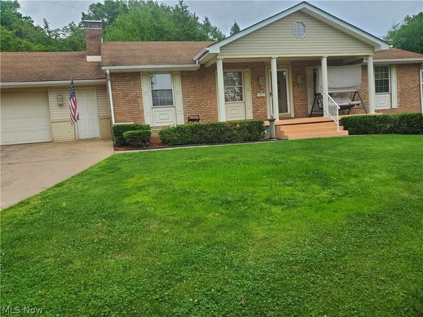 1 Wildwood Road , St Clairsville, OH 43950