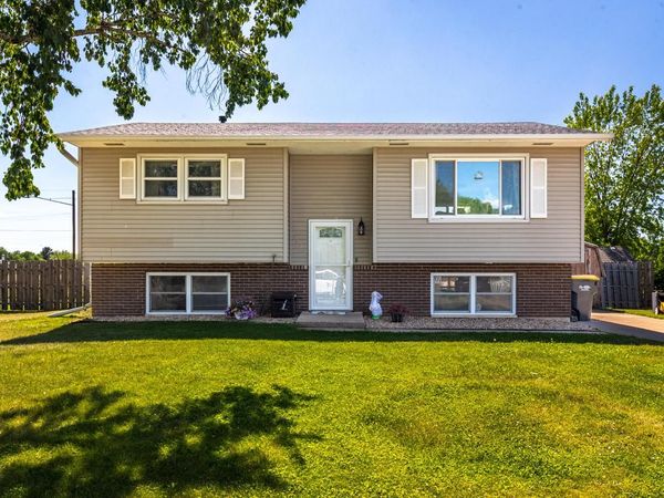 3030 North COURT, Holmen, WI 54636