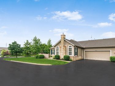4381 Bridgeside Place, Unit 21, New Albany, OH 43054
