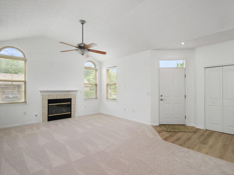 4381 Bridgeside Place , Unit 21, New Albany, OH 43054 Photo 8
